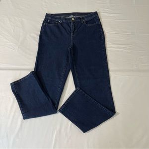 J M COLLECTION WOMENS JEANS SIZE 12, VERY GOOD PREOWNED CONDITION